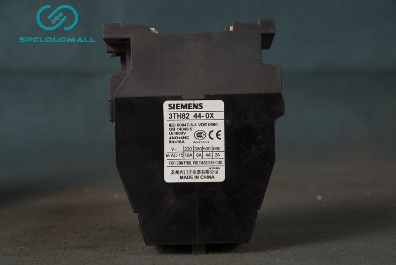 SIEMENS INTERMEDIATE RELAY 3TH8244-0H AC220V