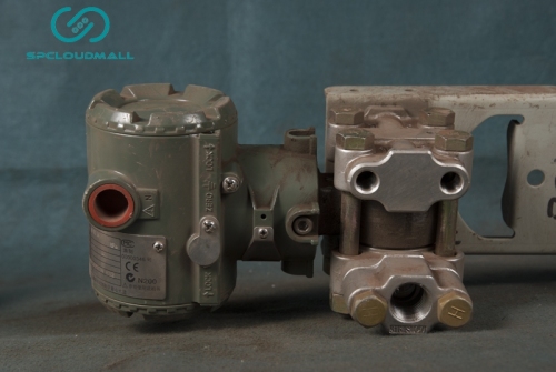 YOKOGAWA PRESSURE TRANSDUCER (TRANSMITTER) EJA430A-EAS4A-92DA