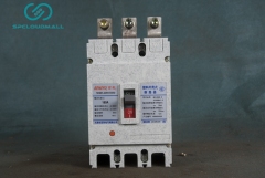 MOULDED CASE CIRCUIT BREAKER   TM30H-225W33002 160A