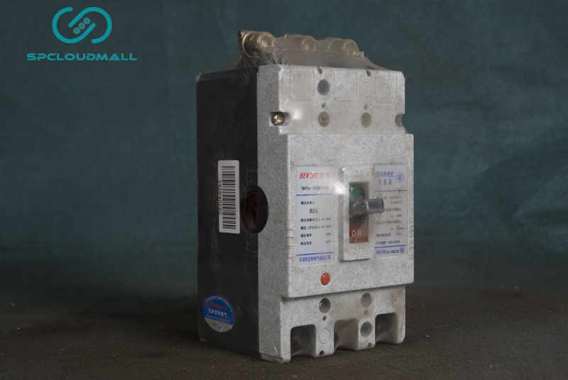 BREAKERTM30H-100W-3300 80A