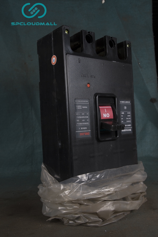 AIR CIRCUIT BREAKER LDM10-600A