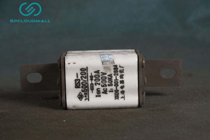 HIGH SPEED FUSE RS3-200A