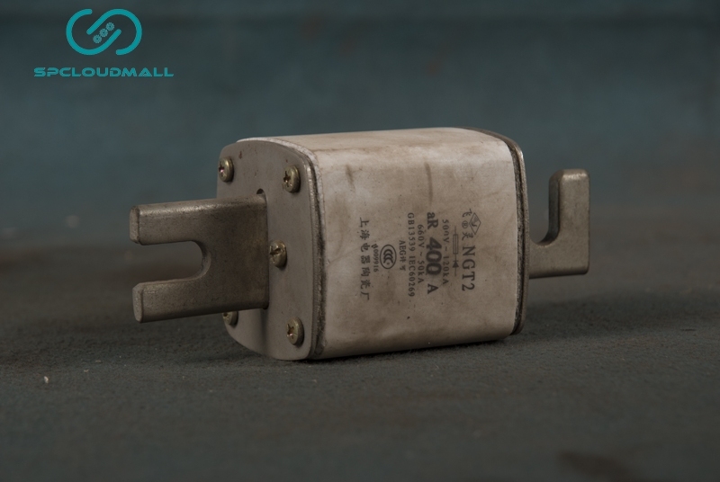 FUSE NGT2400A
