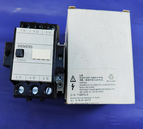 Siemens Contactor 3TB44 22-0XM0