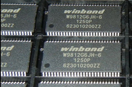 Puce mémoire W9812G6JH-6 pour la réparation de la carte mère Volkswagen