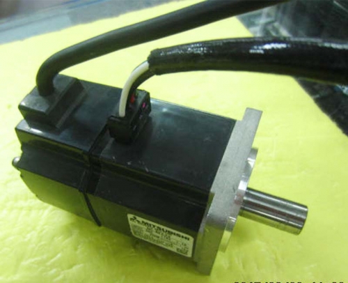 HC-KFE23 AC Servo Motor