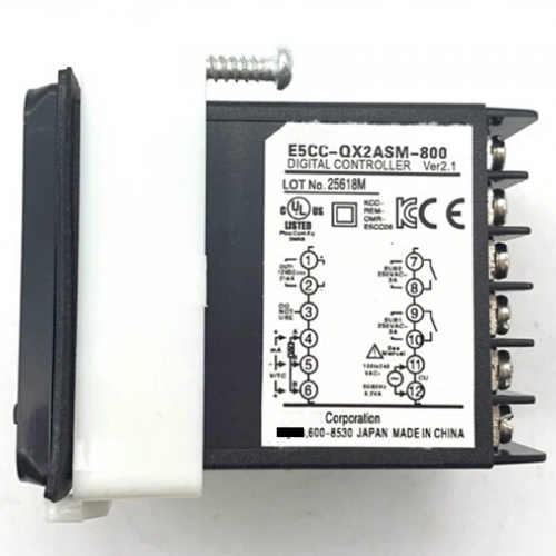 New Temperature Controller E5CC-QX2ASM-800