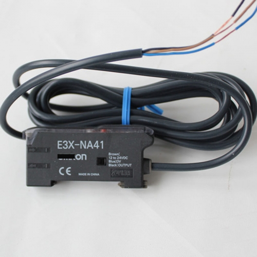 E3X-NA41 PNP New Optical Fiber Amplifier Sensor Photoelectric Sensor