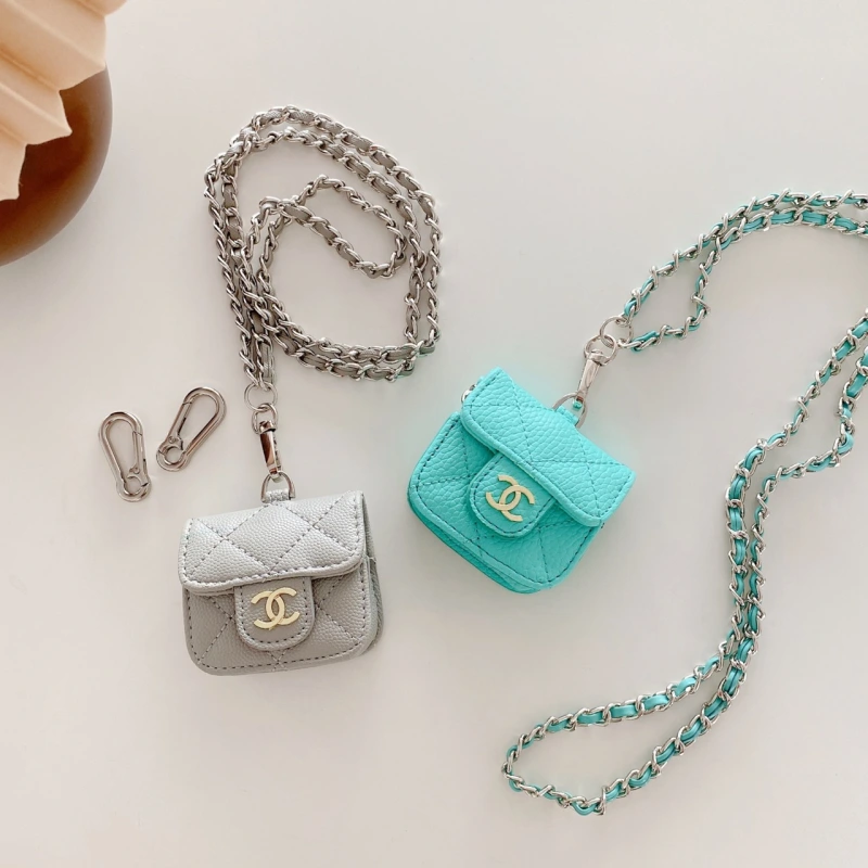Chanel AirPods Proケース カラビナ付き