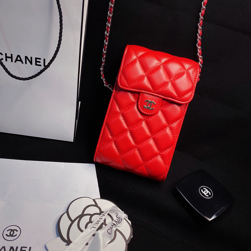 シャネル お財布ポシェット ココマーク CHANEL スマホポーチ チェーン付き