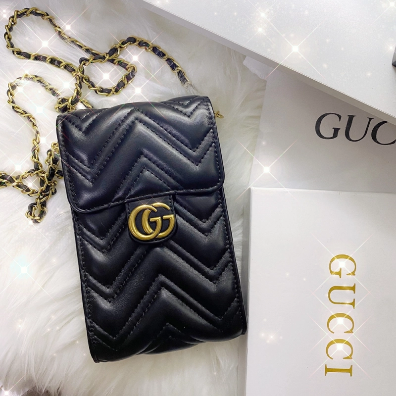 GUCCI お財布ポシェット ダブルG