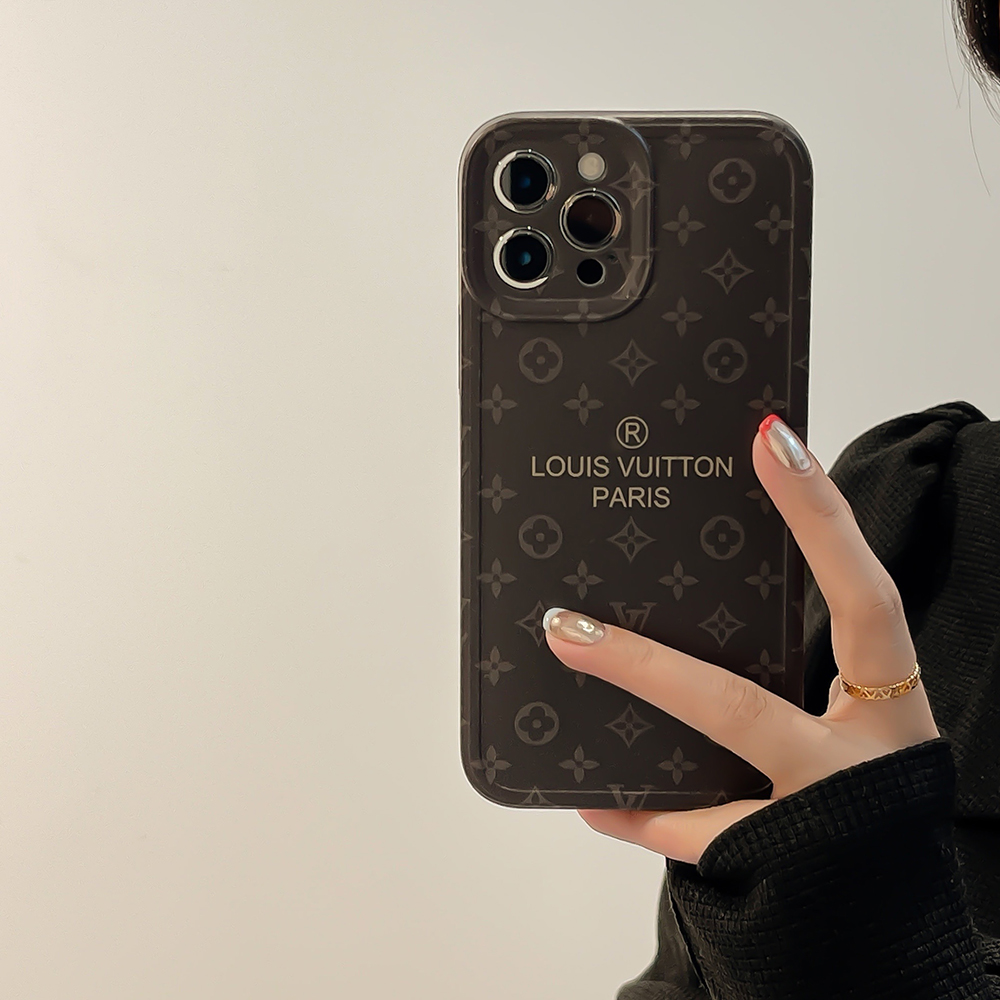 ヴィトン iPhone15/14 ProMaxケース モノグラム Louis Vuitton 芸能人