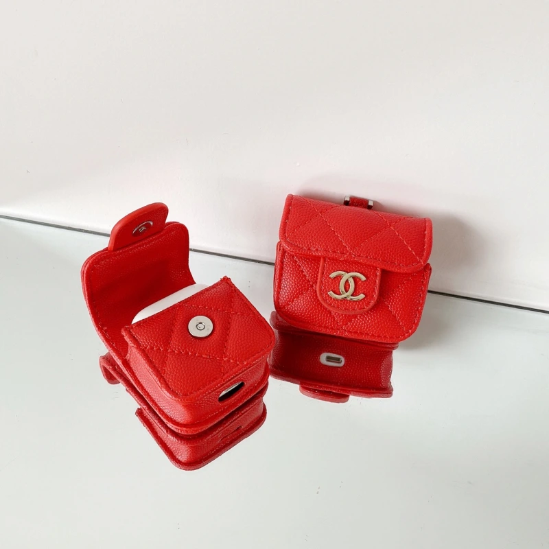 Chanel AirPods Proケース チェーンストラップ付き