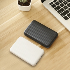 Powerful quick charge 3.0 usb charger 10000mah in small size