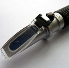 Brix Refractometer 58-92% brix ATC