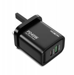 QC18W PD45W Fast Travel Charger