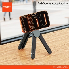 Foldable and rotatable manual suction cup holder