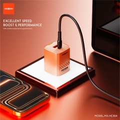 PD35W,QC18W UK Travel Charger