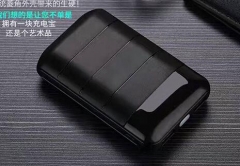 7 500 mAh LCD POWER BANK