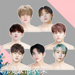 （5个一套）SEVENTEEN衣架