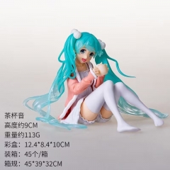 坐姿茶杯初音 盒装手办高9厘米重113克一箱45个