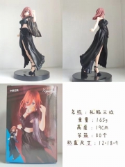五等分的花嫁 礼服三玖 盒装手办 高19cm 一箱80个2
