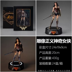（带电）雕像神奇女侠 手办摆件 一箱24个 高20CM