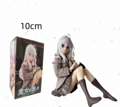 私服伊雷娜（坐姿）10Cm 115克