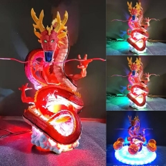 带电）遥控LED发光版超大红龙到货（七彩灯光）。USB数据线链接底座，遥控控制底座上7个LED灯珠发光，眼睛发光采用扭扣电池磁感应发光。