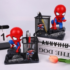 可爱漫威蜘蛛侠卡通笔筒摆件毕业学生礼物办公室桌面摆饰收纳桶