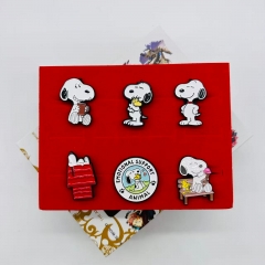 6PCS/SET Snoopy Cartoon Pin Anime Brooch