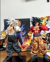 狂风超四 高度25厘米 白色，红色