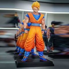 31cm 超赛神秘悟饭 16*15*33cm 0.9kg 泡沫纸箱