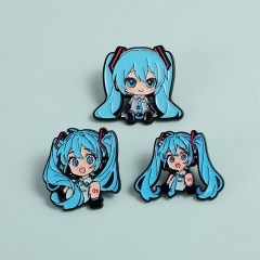 日系卡通虚拟歌姬金属徽章初音未来美少女合金滴油配饰别针装饰
