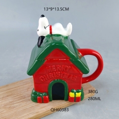 红绿圣诞小屋陶瓷杯 趴趴小狗立体造型带盖马克杯 欧美圣诞节礼品