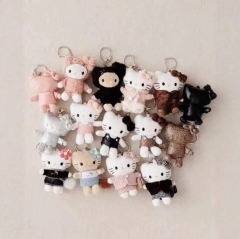 第六弹联名黑皮小香风猫咪皮裙毛绒公仔千鸟格牛仔裙粉卫衣包挂件