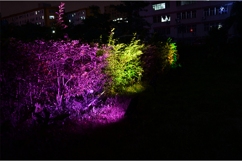 15w-solar-rgb-flood-light-4