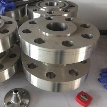 Forged Carbon Steel ANSI B16.5 A105 WN RF Weld Neck Flange