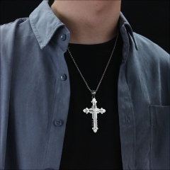 Collier homme à motifs