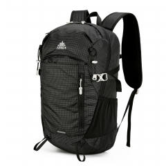 30L Hiking Backpack – Lightweight, waterproof outdoor backpack for men and women, ideal for hiking, cycling, climbing and camping