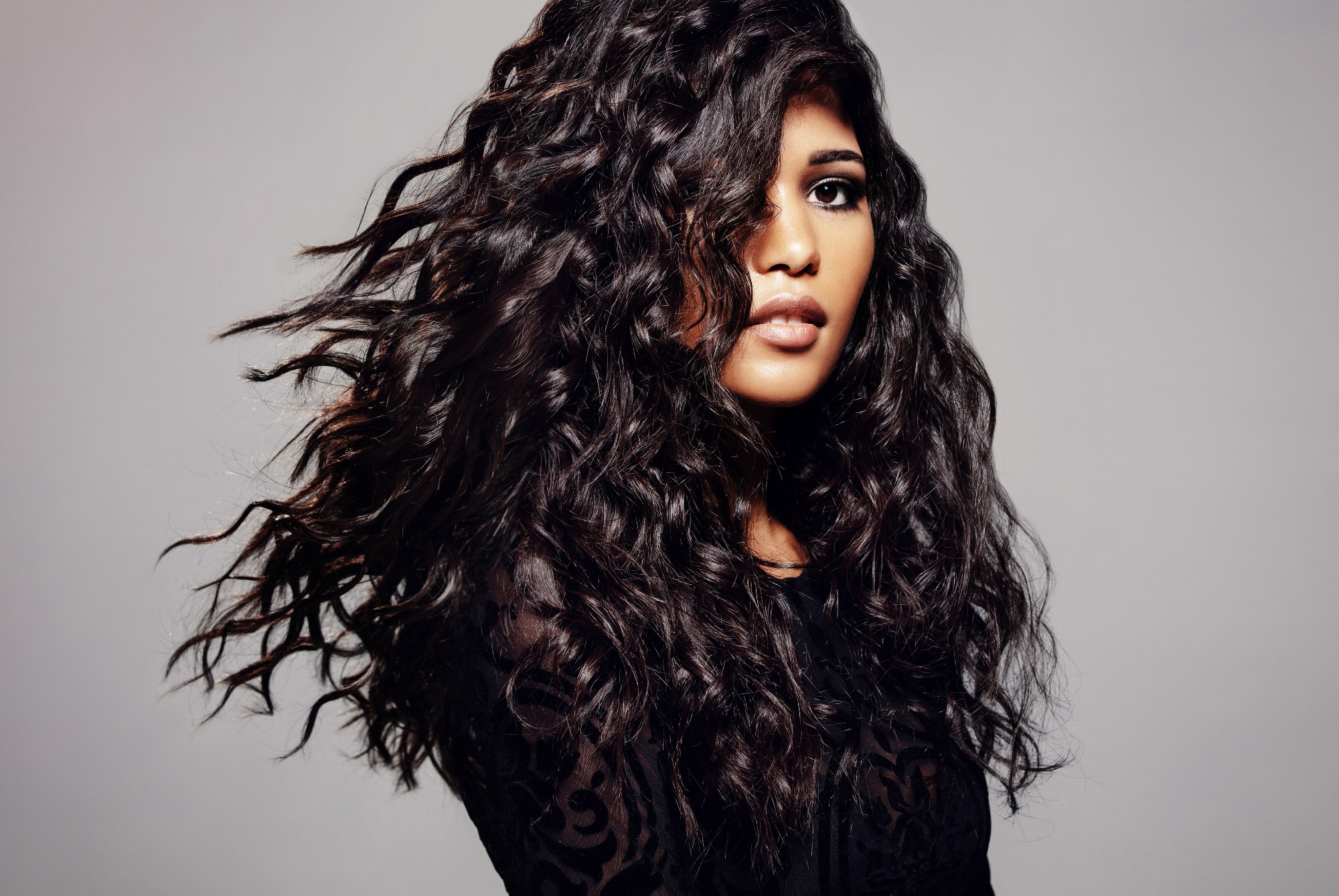 Body Wave vs. Loose Wave: Hairstylists Explain the Difference