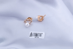 Champagne Gold Tiny Zircon Stud Earring with Pearl