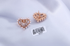 Champagne Gold Zircon Stud Earring with Pearl