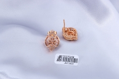 Zircon Champagne Gold Stud Earring