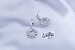 Fashion Silver CZ Stud Earring