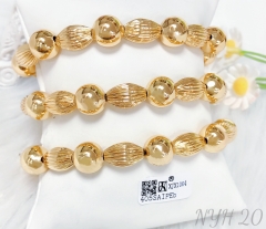 Bracelet gold beads polished