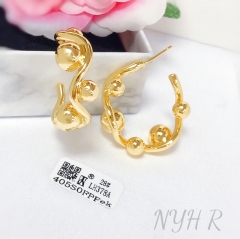 Earrings gold irregular polished