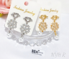 Earrings Gold/Silver Pearl Snowflake