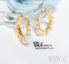 Earrings Gold Polished Irregular Pearls