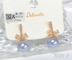 Earrings Gold Pearl Bow